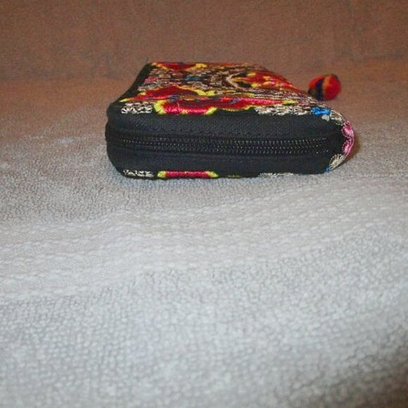New EMBROIDERED Beaded BUTTERFLIES Zip Around WALLET Clutch ORGANIZER Pom BOHO - Picture 4 of 7